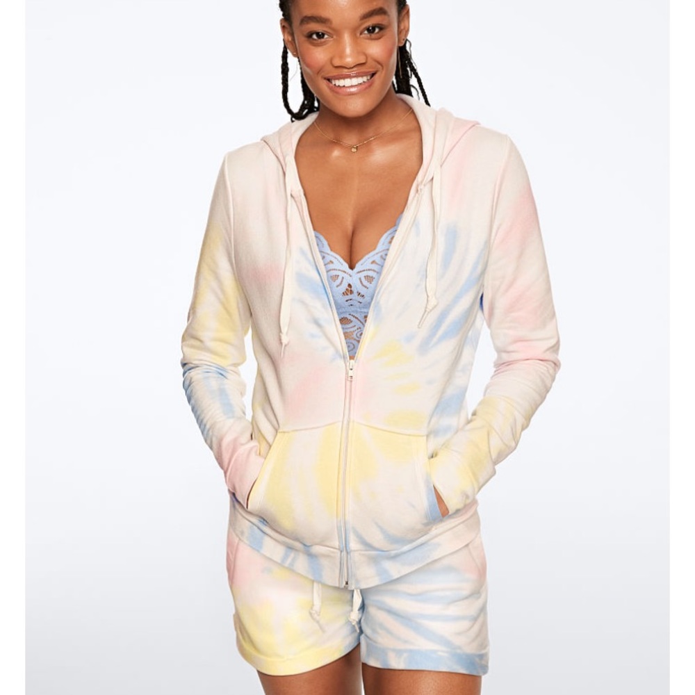 🆕VS PINK EVERYDAY LOUNGE PERFECT FULL ZIP. NIP!